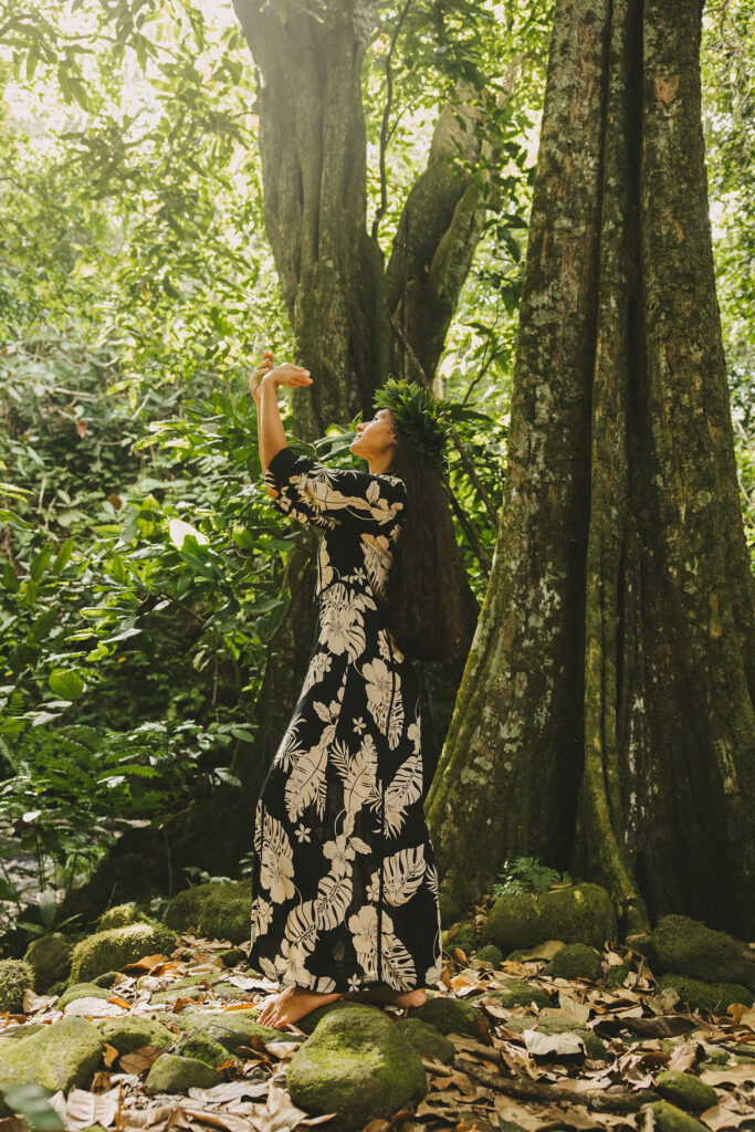 https://eimeoclothing.com/product/teake-tunic/